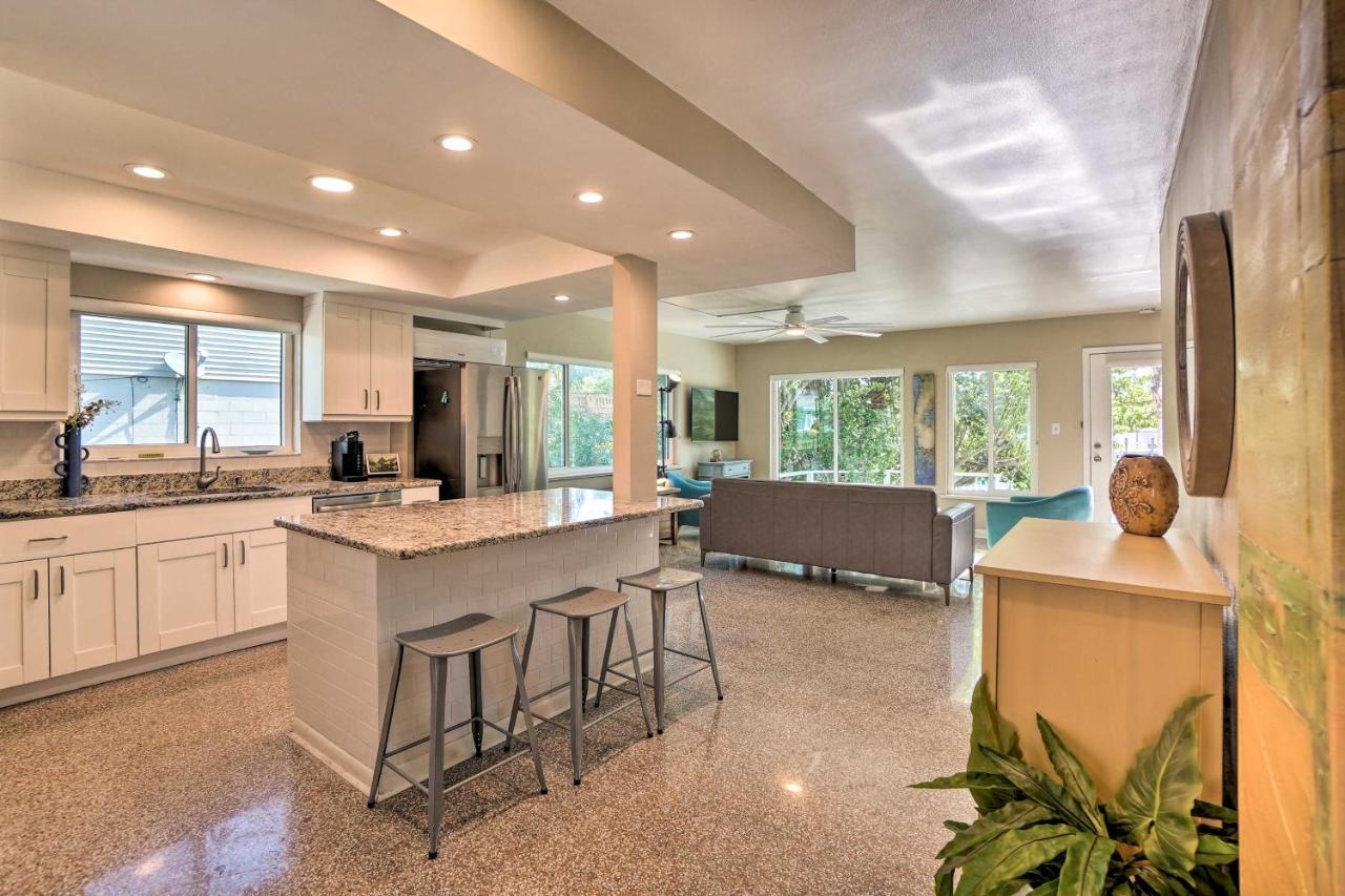 Pet-Friendly Waterfront Home - 2 Mi To Beach! تاربون سبرينغز المظهر الخارجي الصورة