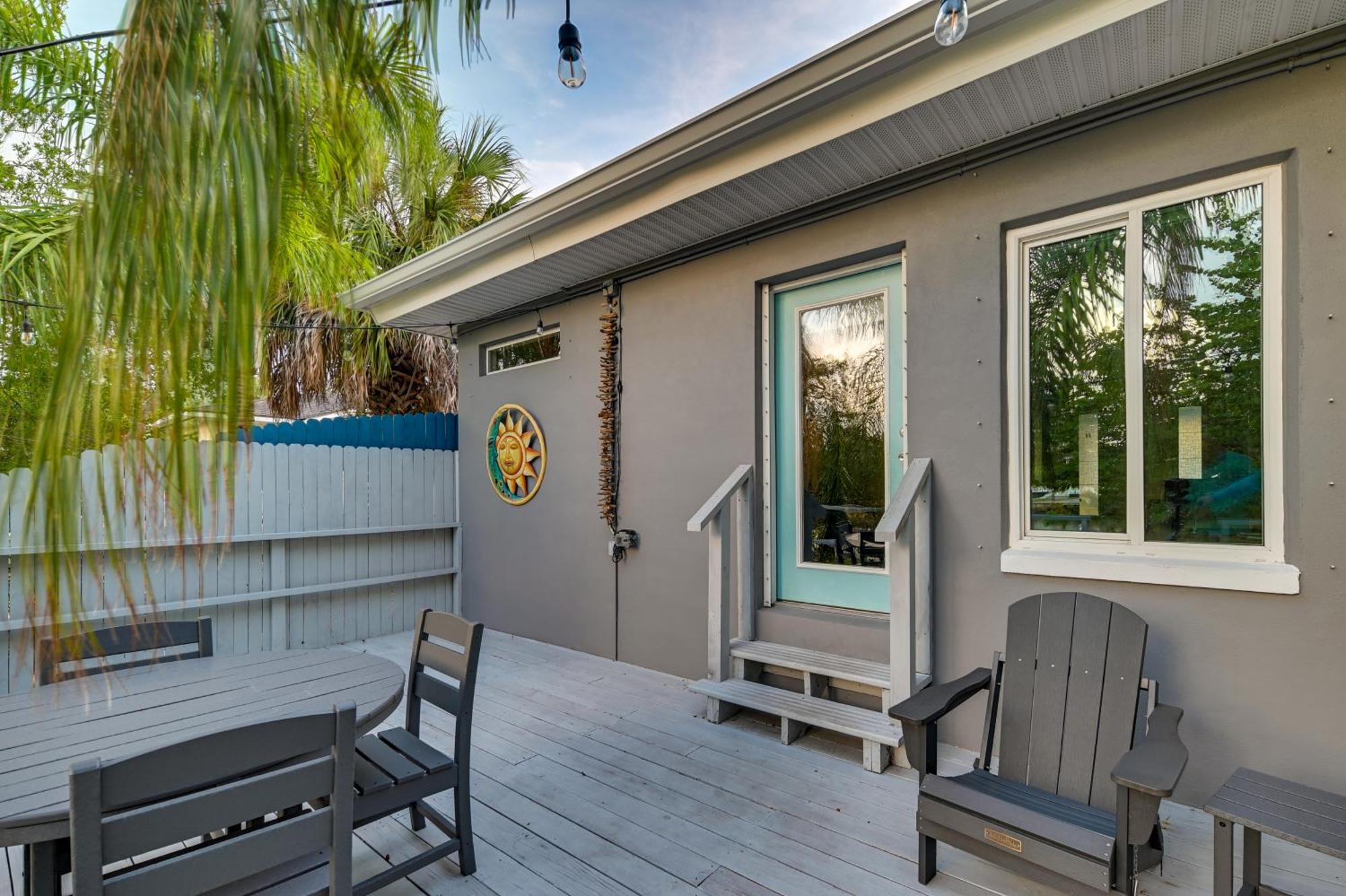 Pet-Friendly Waterfront Home - 2 Mi To Beach! تاربون سبرينغز المظهر الخارجي الصورة