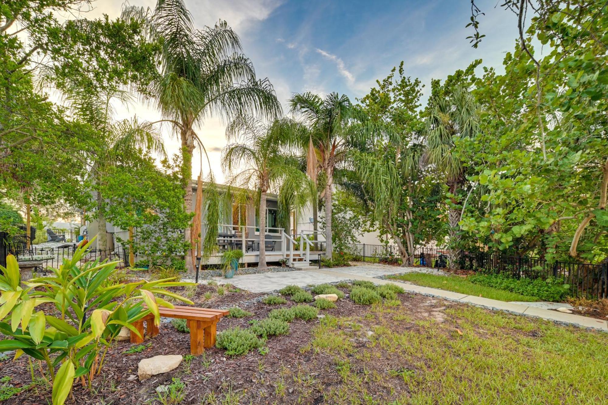 Pet-Friendly Waterfront Home - 2 Mi To Beach! تاربون سبرينغز المظهر الخارجي الصورة